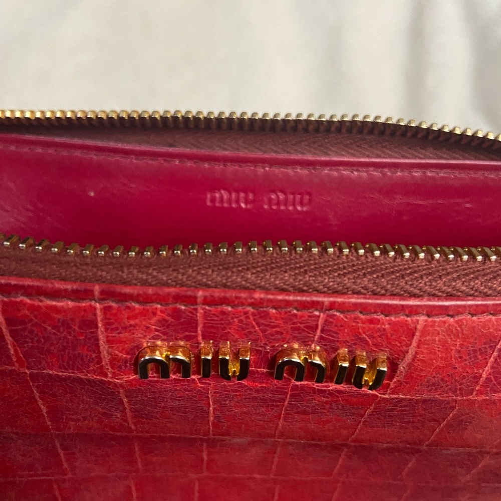 Vgc Miu Miu Croc-Embossed Zip-Around Wallet - image 6